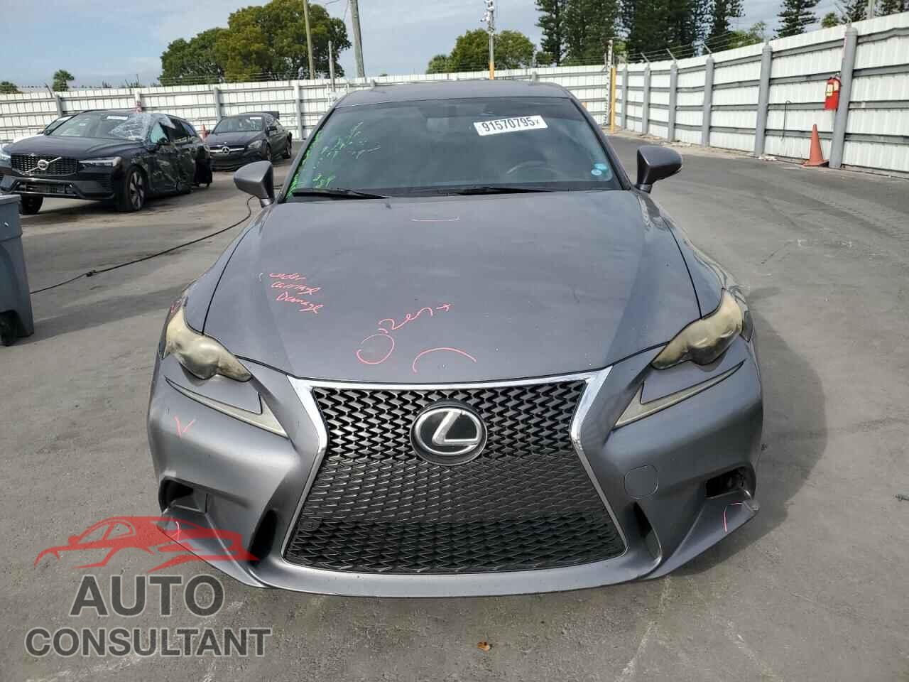 LEXUS IS 2014 - JTHBF1D20E5015938