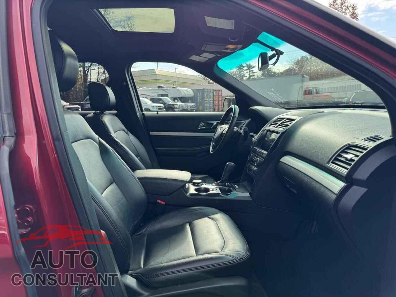 FORD EXPLORER 2017 - 1FM5K8D85HGA39762