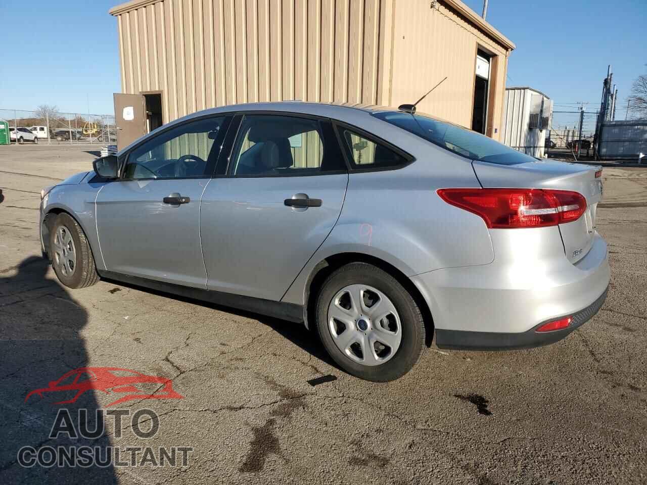 FORD FOCUS 2018 - 1FADP3E20JL292294