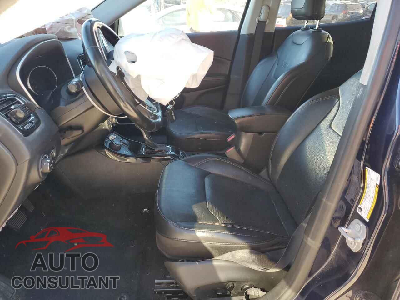 JEEP COMPASS 2020 - 3C4NJDCB5LT124635