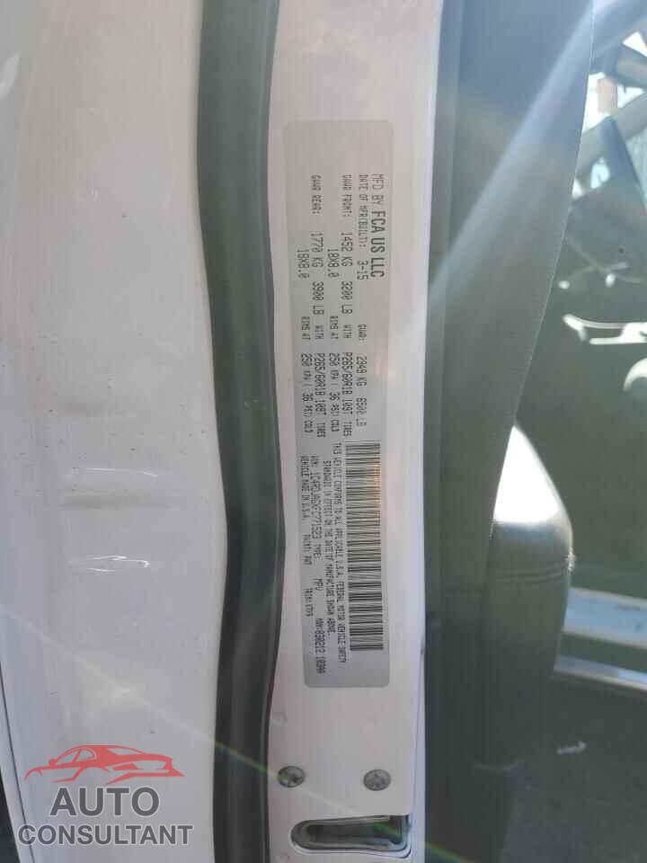 DODGE DURANGO 2015 - 1C4RDJAGXFC771523
