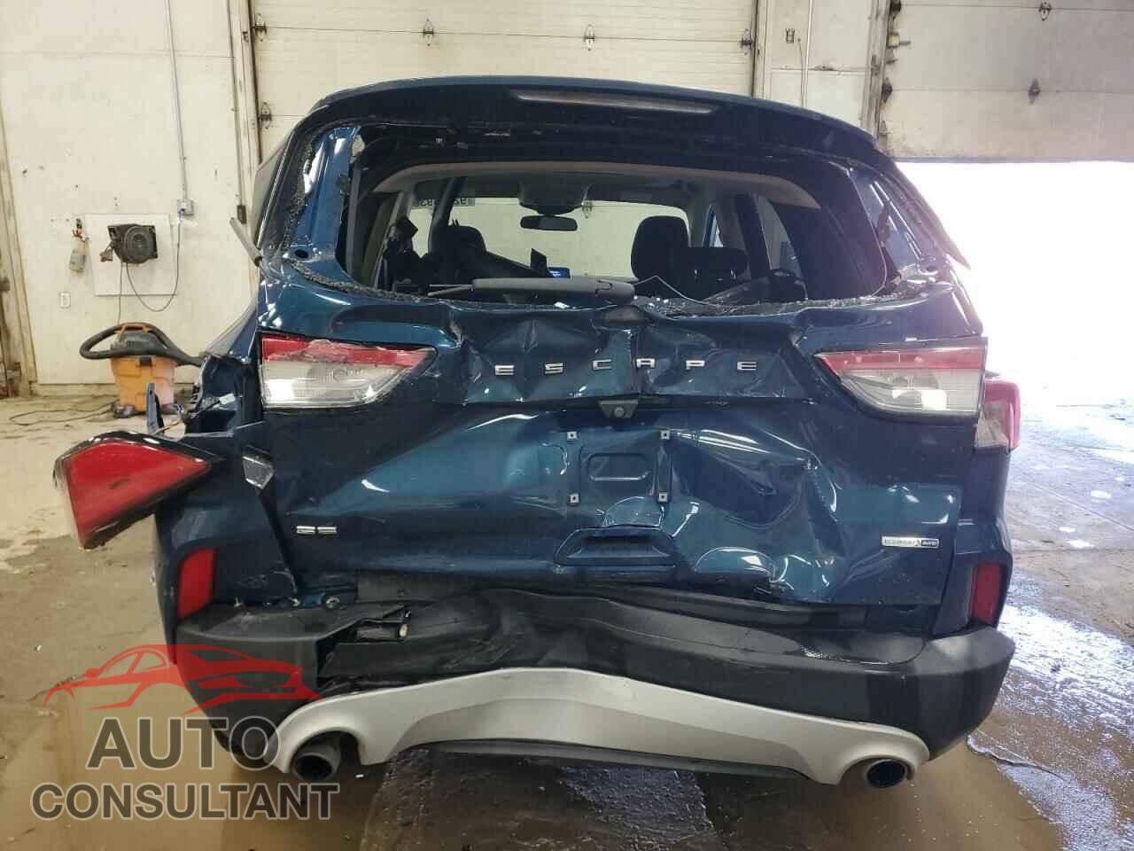 FORD ESCAPE 2020 - 1FMCU9G60LUA15915