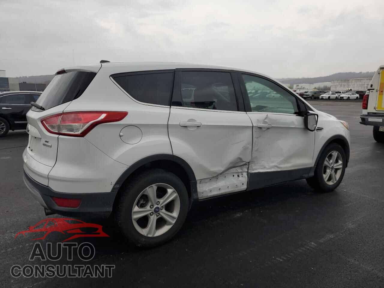 FORD ESCAPE 2013 - 1FMCU0GX0DUA30226