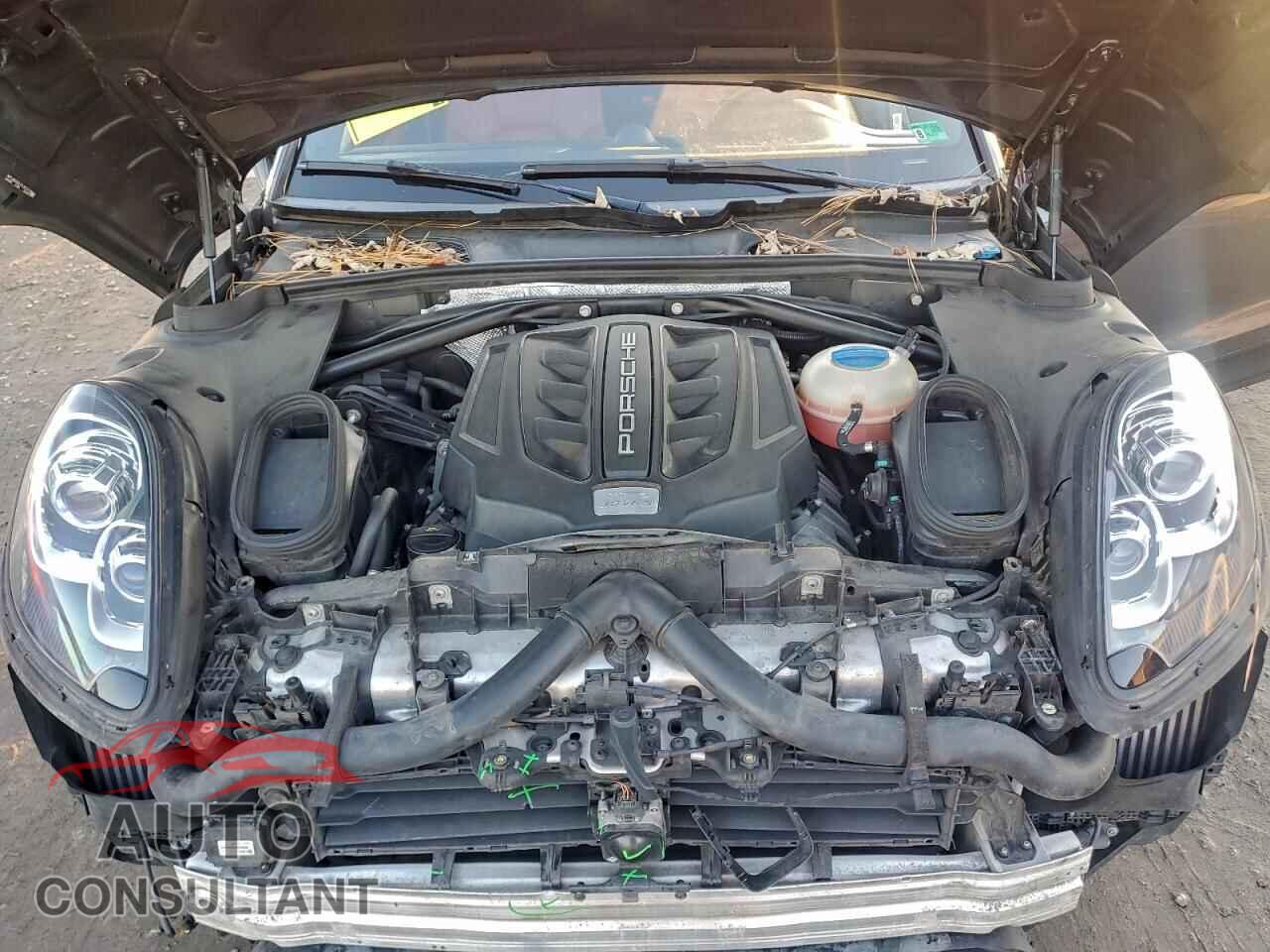 PORSCHE MACAN 2015 - WP1AB2A51FLB53738