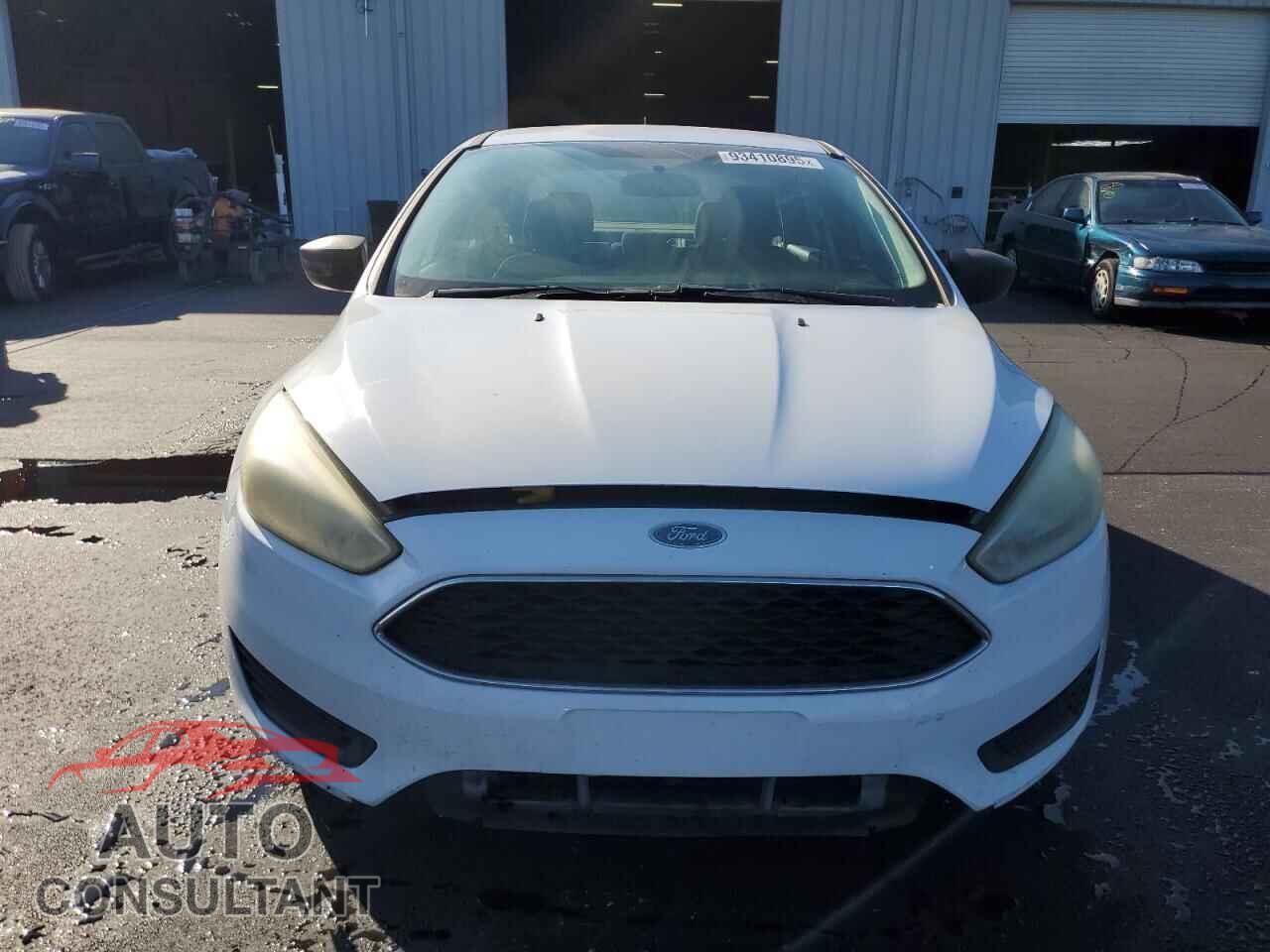 FORD FOCUS 2016 - 1FADP3E29GL261506