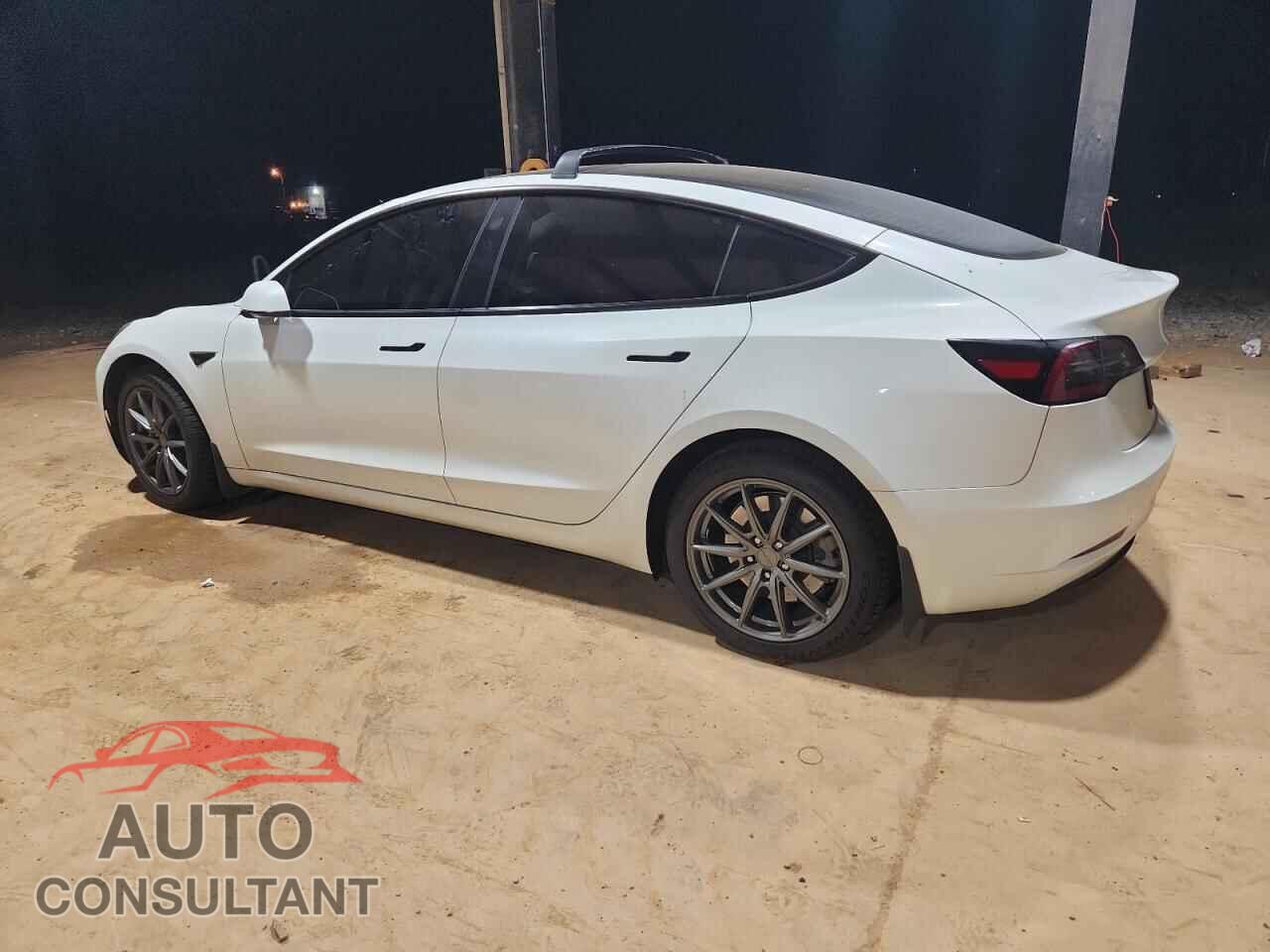 TESLA MODEL 3 2023 - 5YJ3E1EA4PF467858