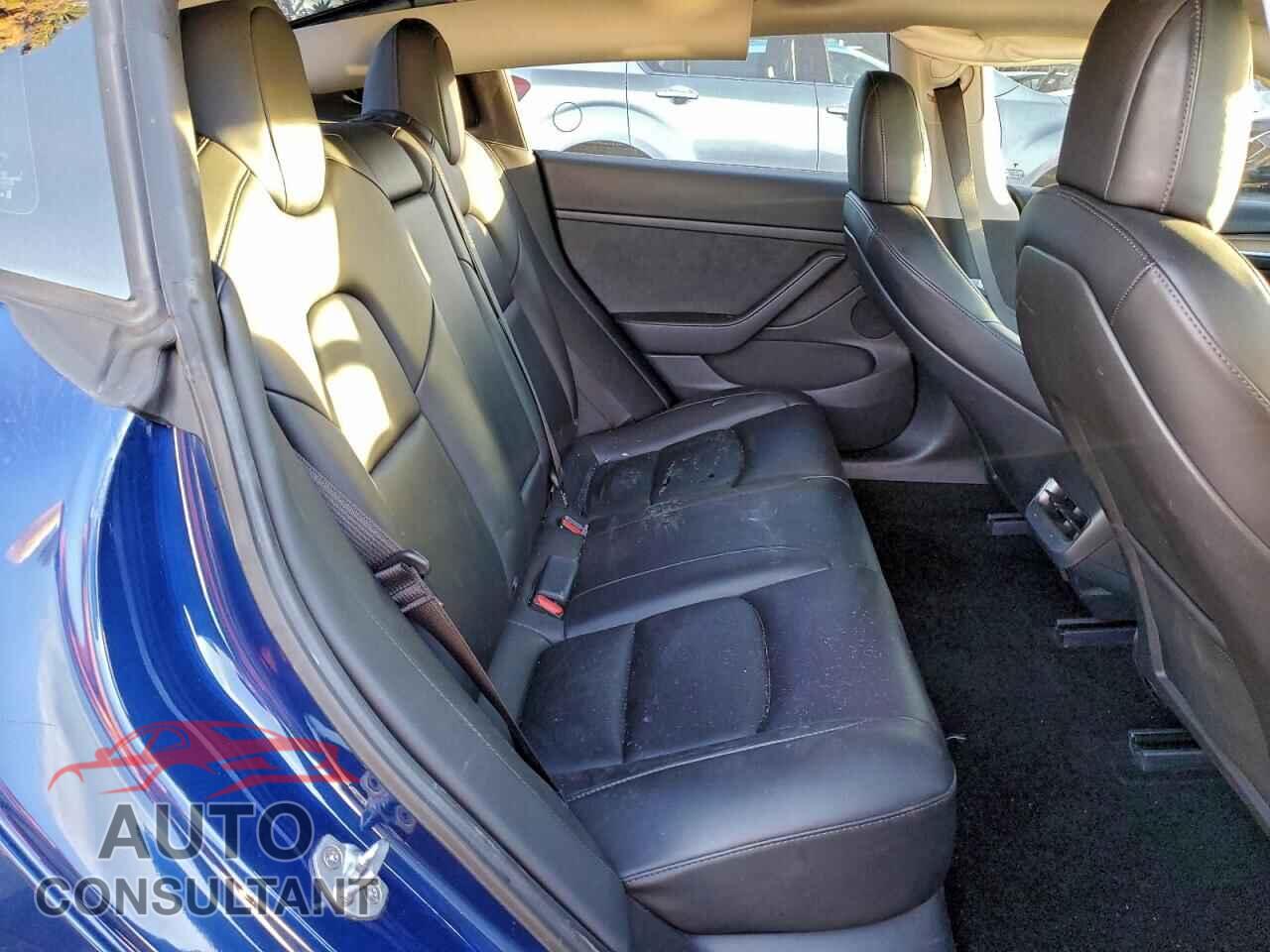 TESLA MODEL 3 2022 - 5YJ3E1EB3NF166892