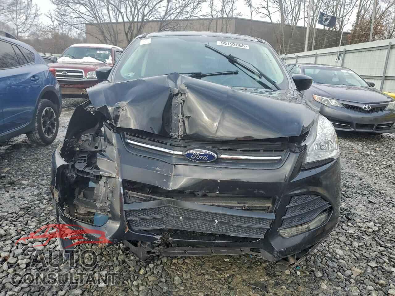 FORD ESCAPE 2014 - 1FMCU0GX4EUE34261