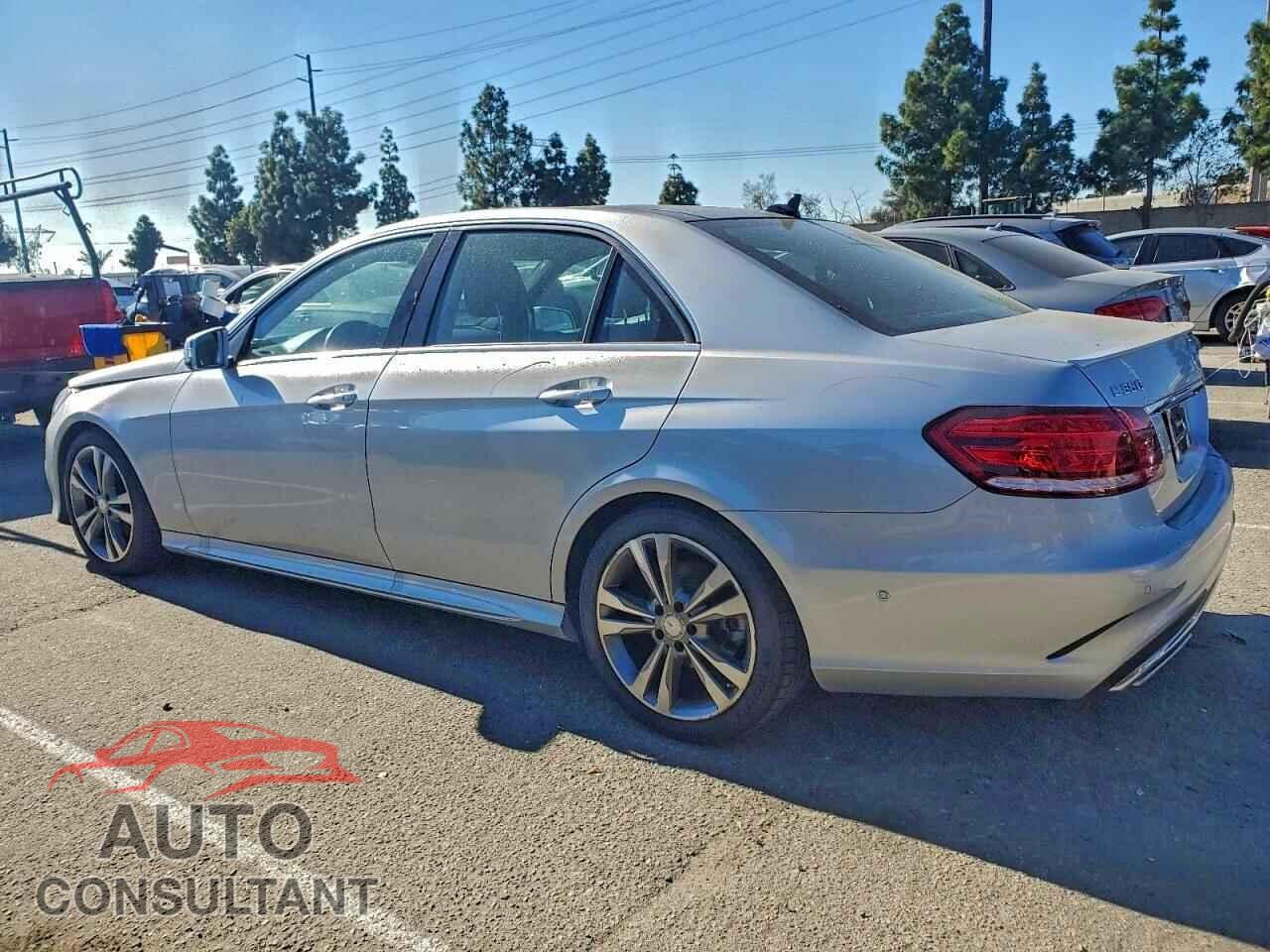 MERCEDES-BENZ E-CLASS 2015 - WDDHF5KB7FB092482