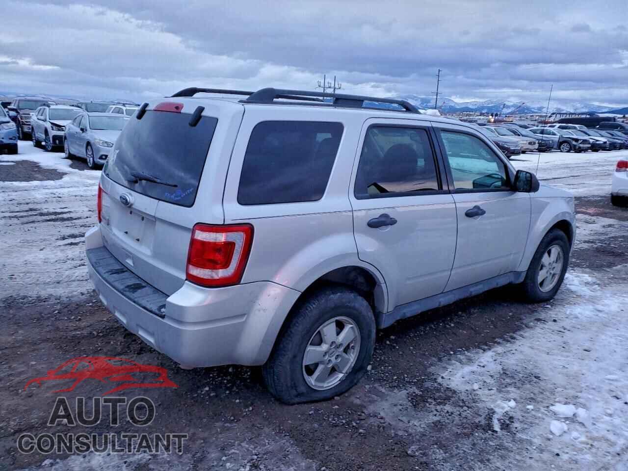 FORD ESCAPE 2011 - 1FMCU9D71BKB67175