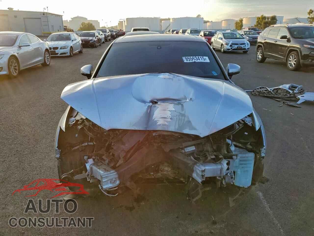 AUDI A3 2017 - WAUJ8GFF1H1075696
