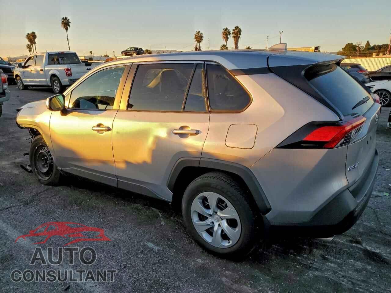 TOYOTA RAV4 2023 - 2T3K1RFV6PC242585