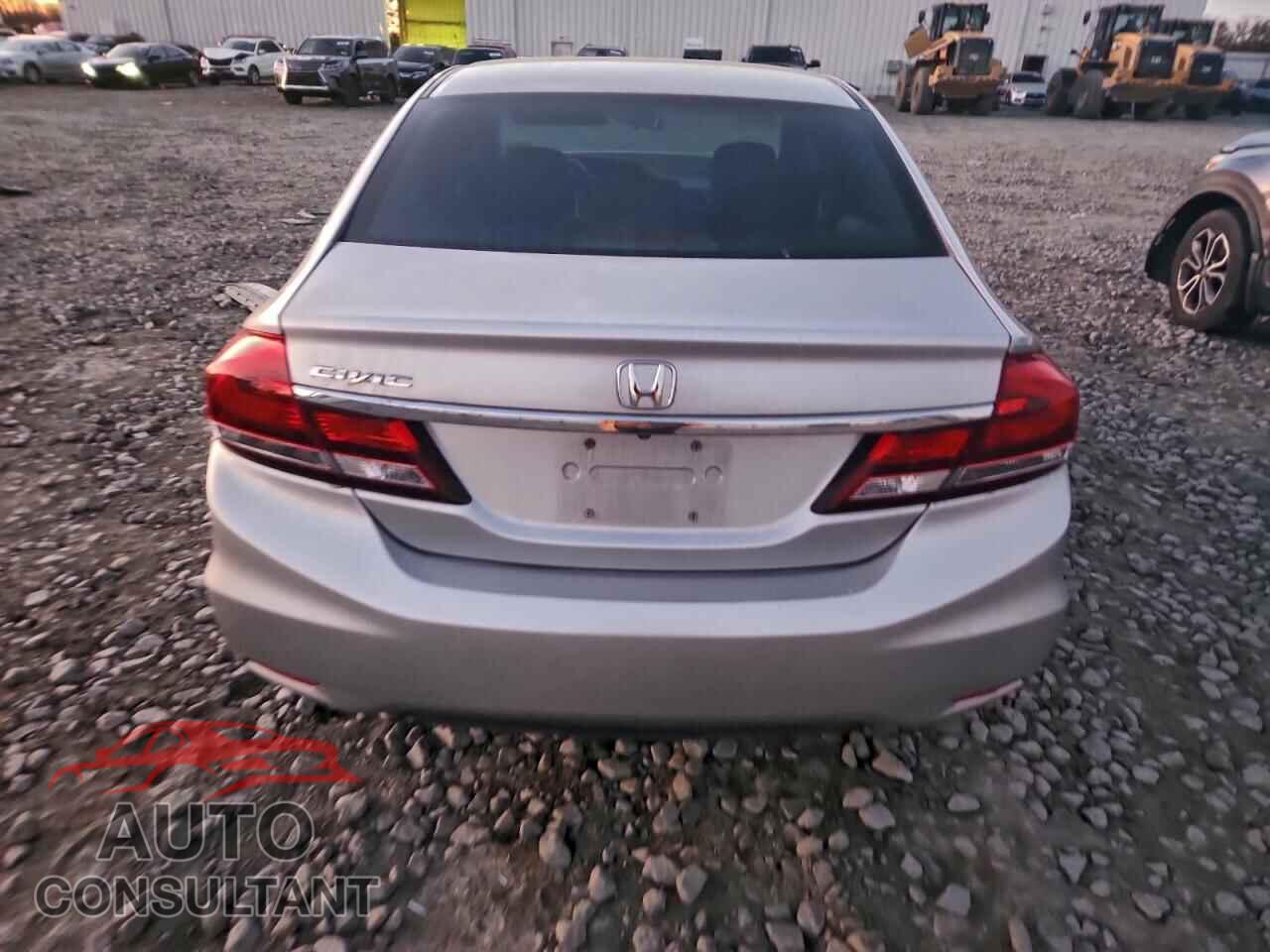 HONDA CIVIC 2015 - 19XFB2E52FE042612