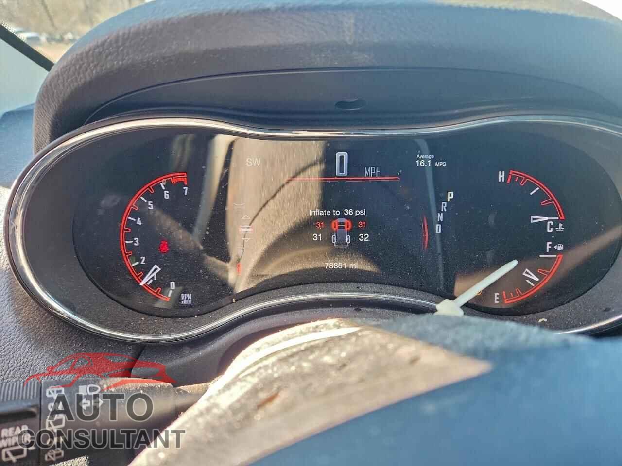 DODGE DURANGO 2018 - 1C4RDJAG4JC317468