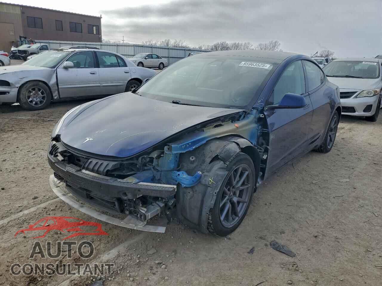 TESLA MODEL 3 2021 - 5YJ3E1EB4MF032827