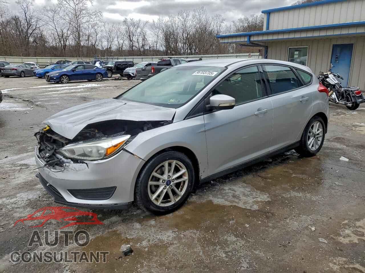 FORD FOCUS 2017 - 1FADP3K28HL215638