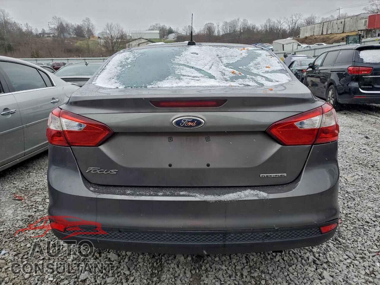 FORD FOCUS 2014 - 1FADP3E26EL177169