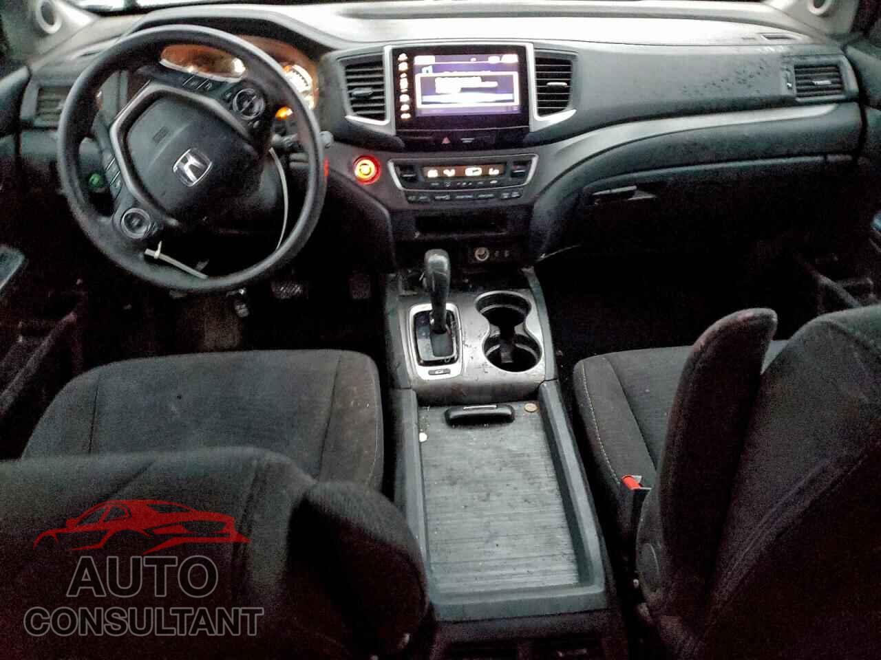 HONDA PILOT 2017 - 5FNYF6H37HB092787