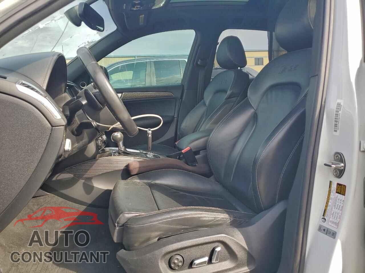 AUDI SQ5 2014 - WA1CGAFP2EA083185