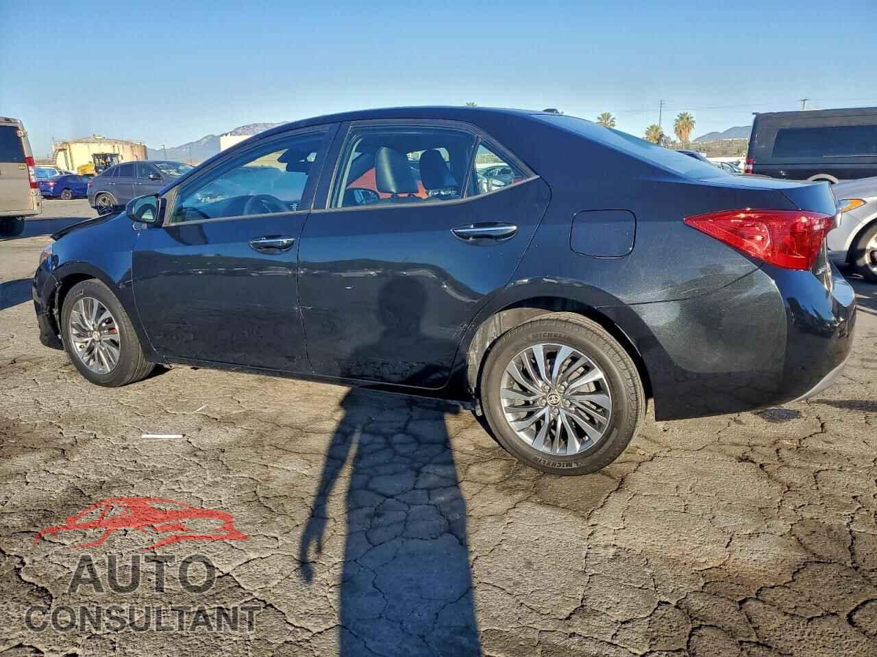 TOYOTA COROLLA 2017 - 5YFBURHE0HP683062