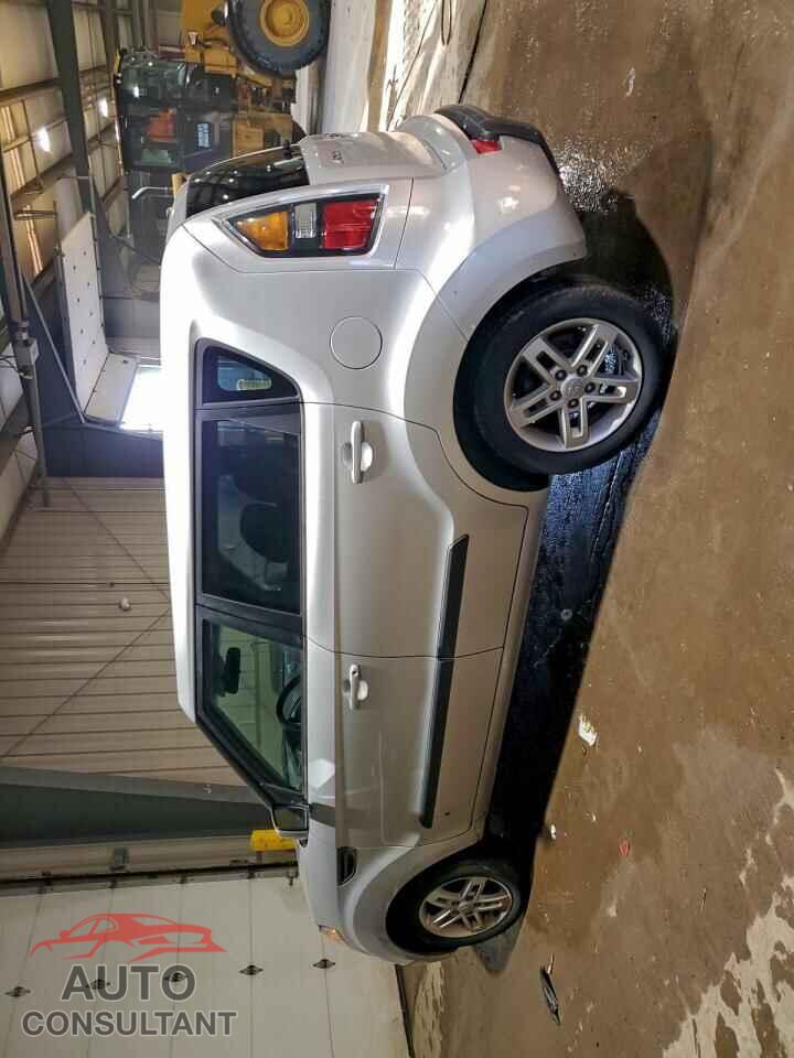 KIA SOUL 2011 - KNDJT2A26B7708030