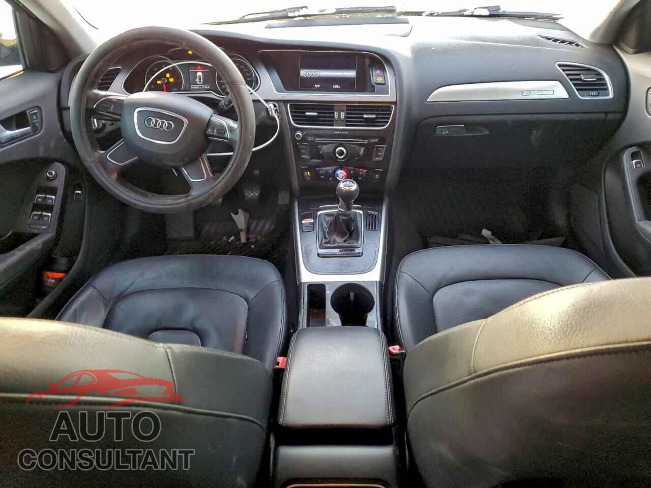 AUDI A4 2013 - WAUDFAFL4DN027876