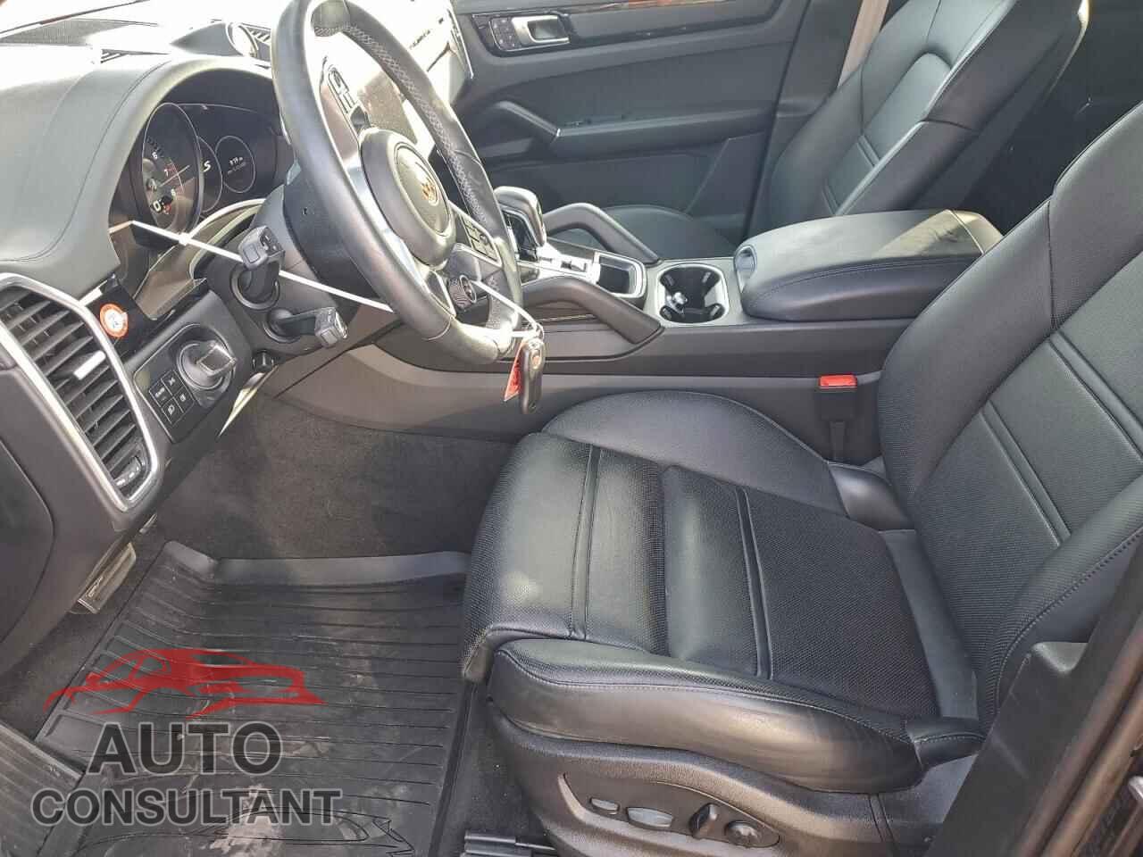 PORSCHE CAYENNE 2023 - WP1AB2AYXPDA14150