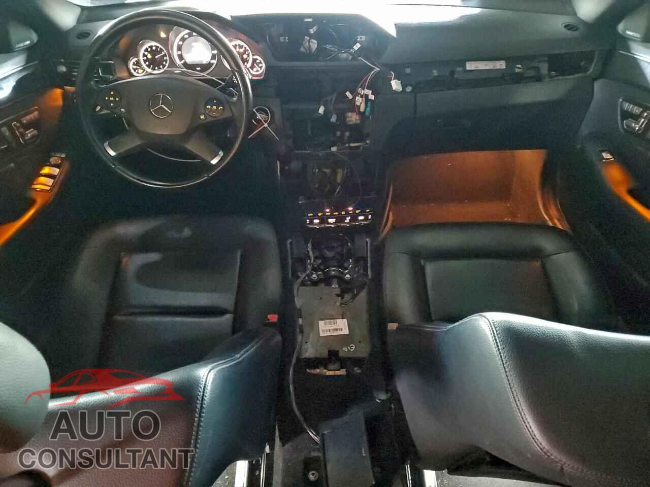 MERCEDES-BENZ E-CLASS 2010 - WDDHF5GB2AA210901