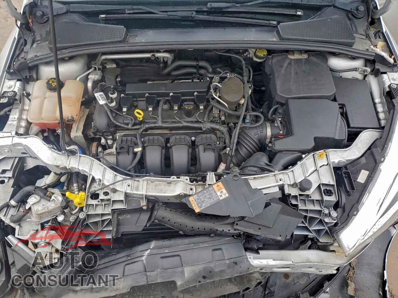 FORD FOCUS 2015 - 1FADP3F23FL373439