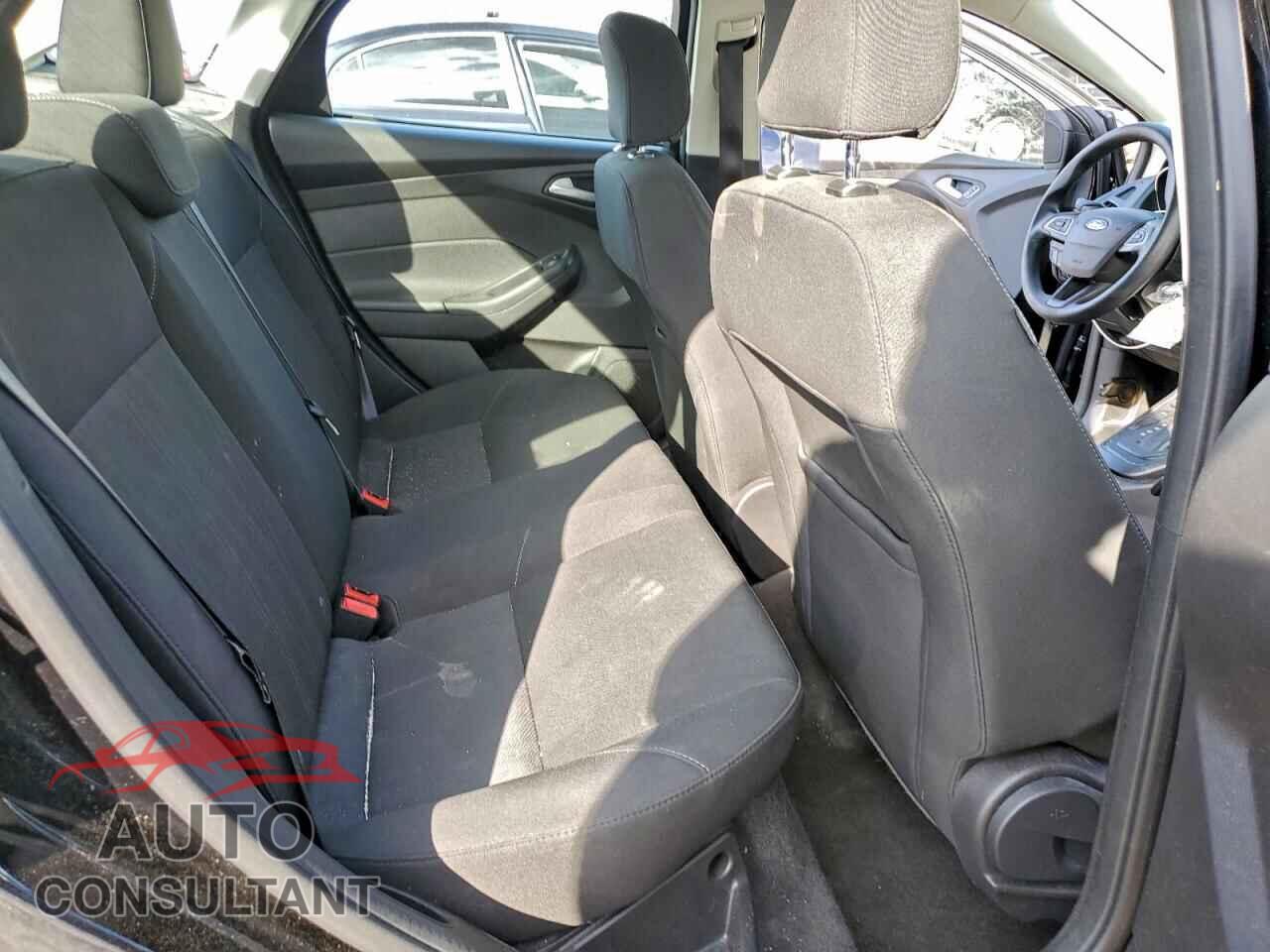 FORD FOCUS 2017 - 1FADP3FE6HL326404