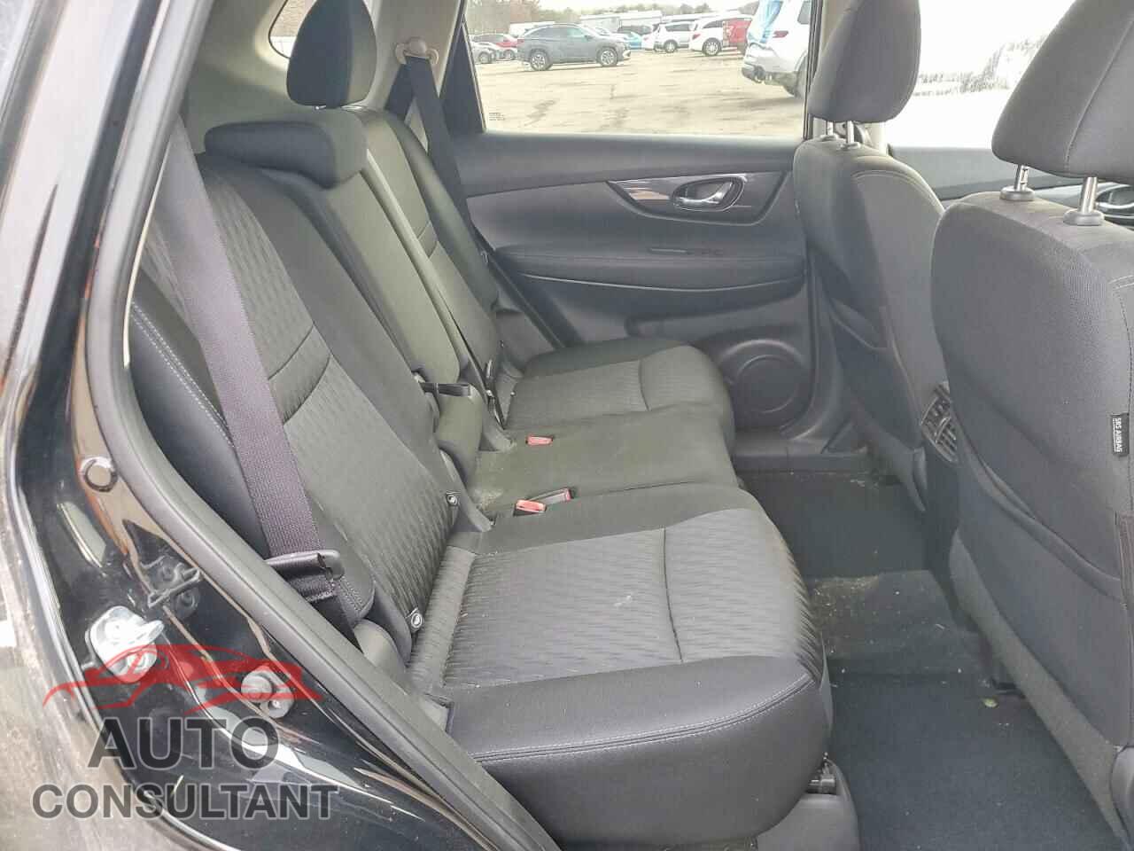 NISSAN ROGUE 2018 - KNMAT2MV3JP584772