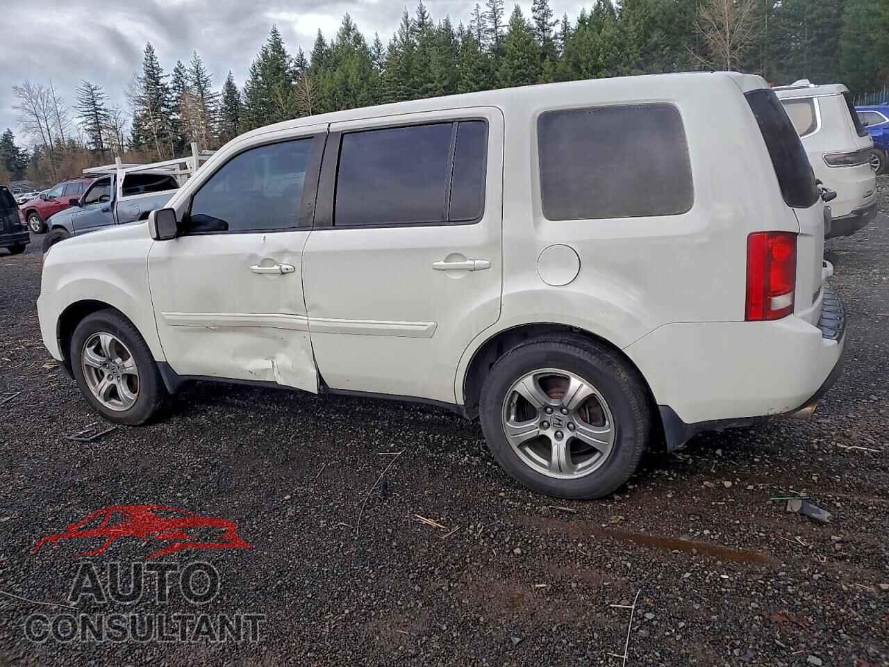 HONDA PILOT 2013 - 5FNYF4H59DB009909