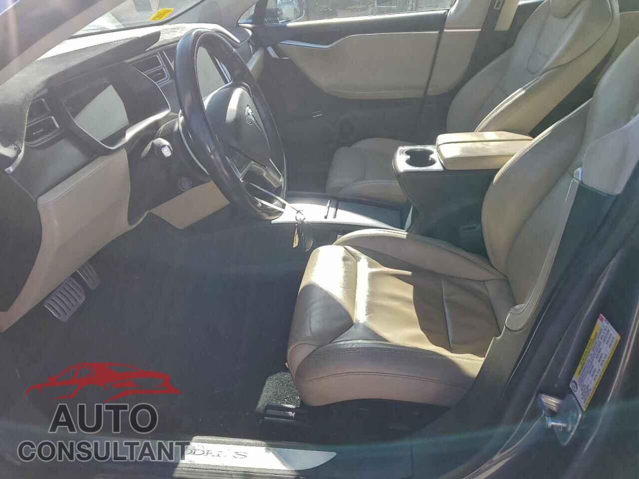 TESLA MODEL S 2017 - 5YJSA1E4XHF200789
