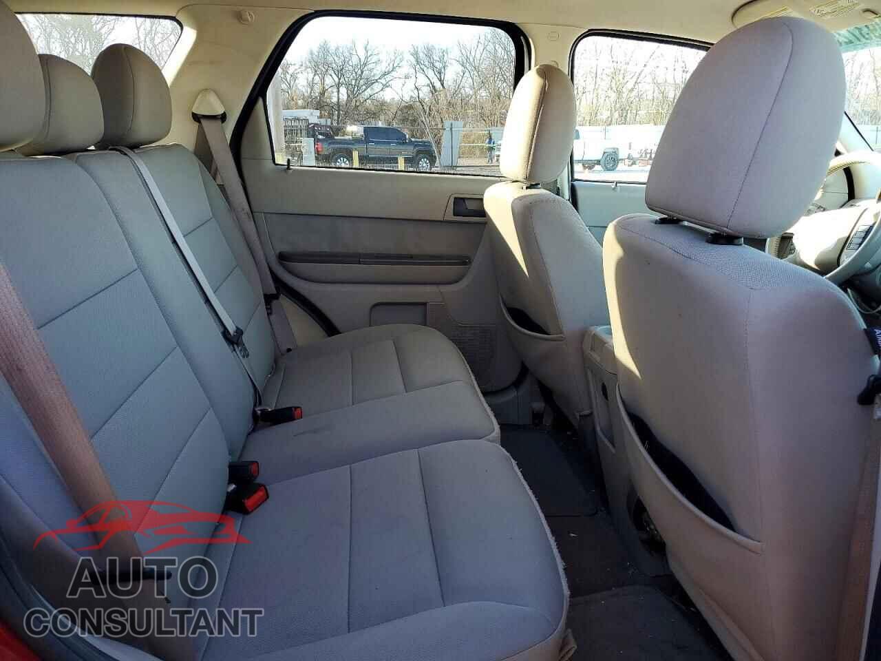 FORD ESCAPE 2012 - 1FMCU0D71CKC53826