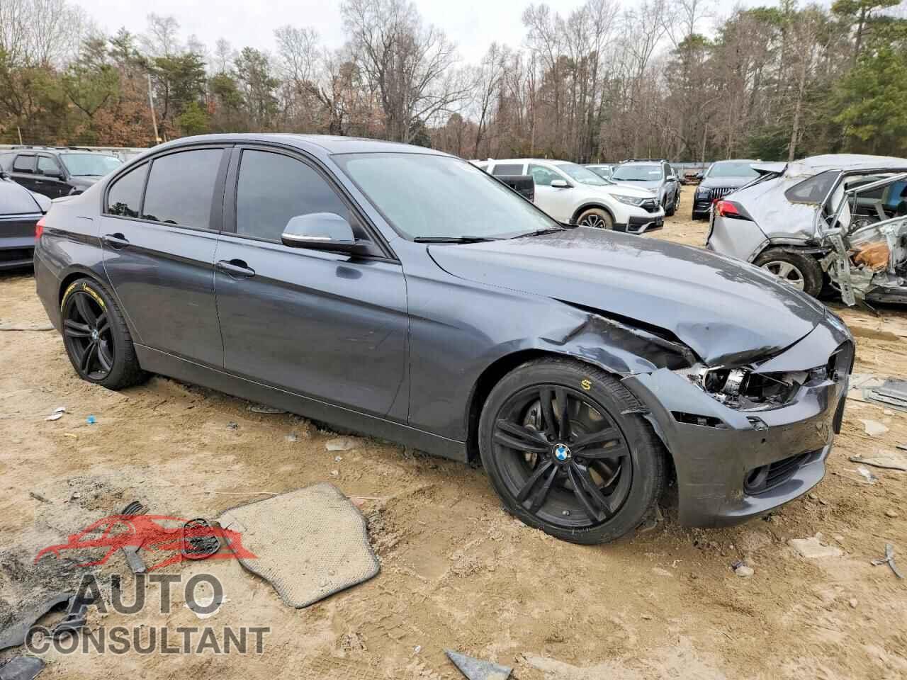 BMW 3 SERIES 2013 - WBA3A9C56DF476341