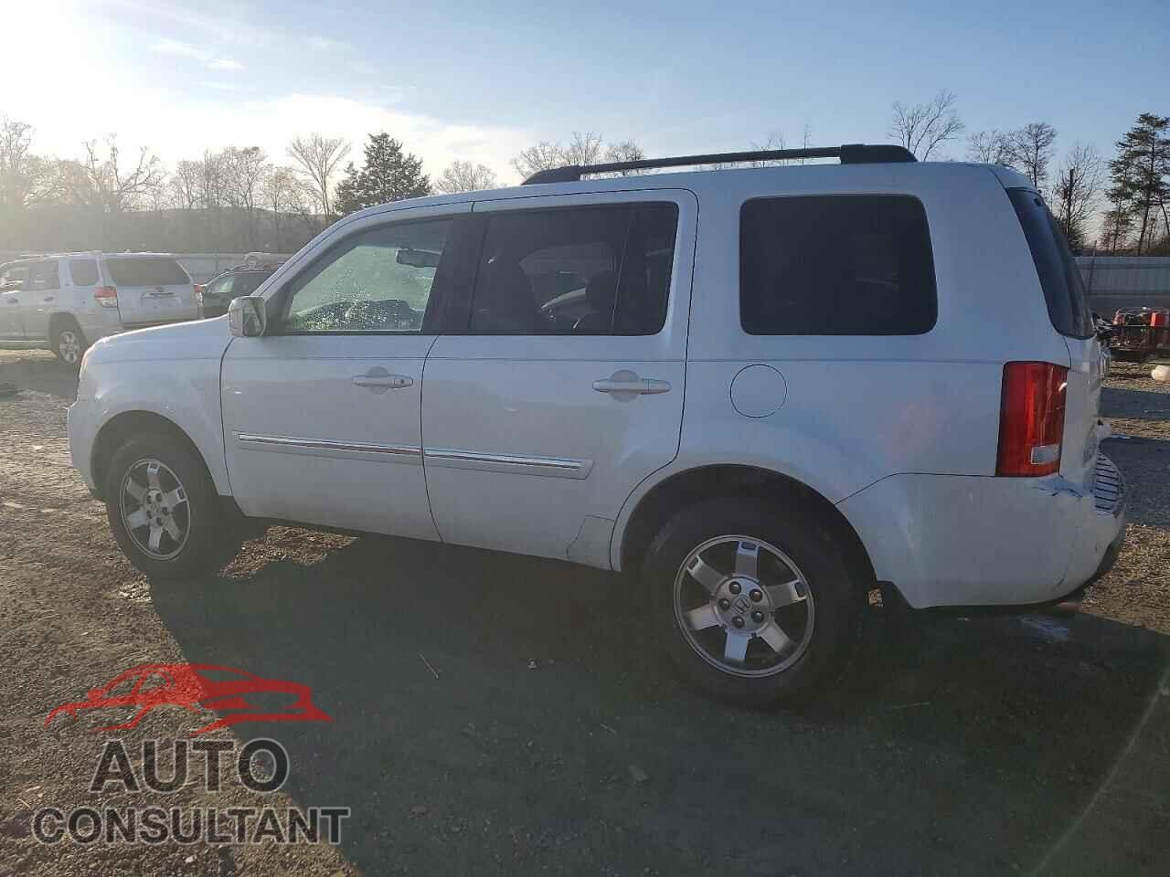 HONDA PILOT 2011 - 5FNYF3H92BB013911