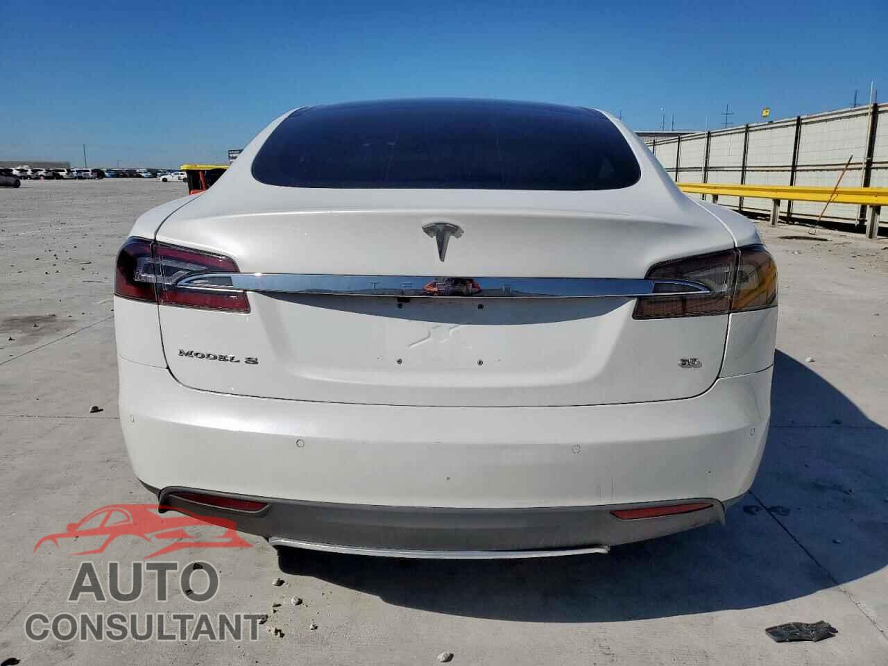 TESLA MODEL S 2014 - 5YJSA1S13EFP66086