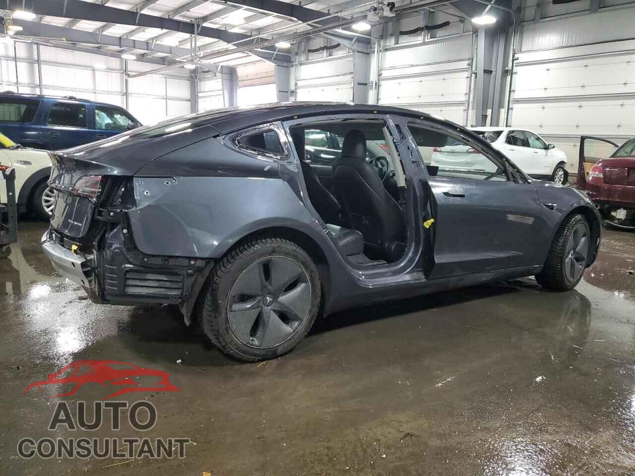TESLA MODEL 3 2018 - 5YJ3E1EB0JF103758