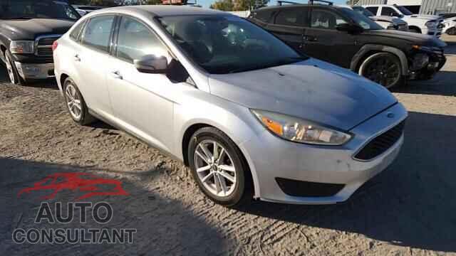FORD FOCUS 2017 - 1FADP3F22HL210638