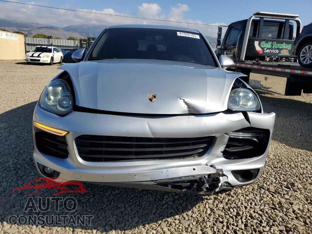 PORSCHE CAYENNE 2016 - WP1AA2A24GKA11206