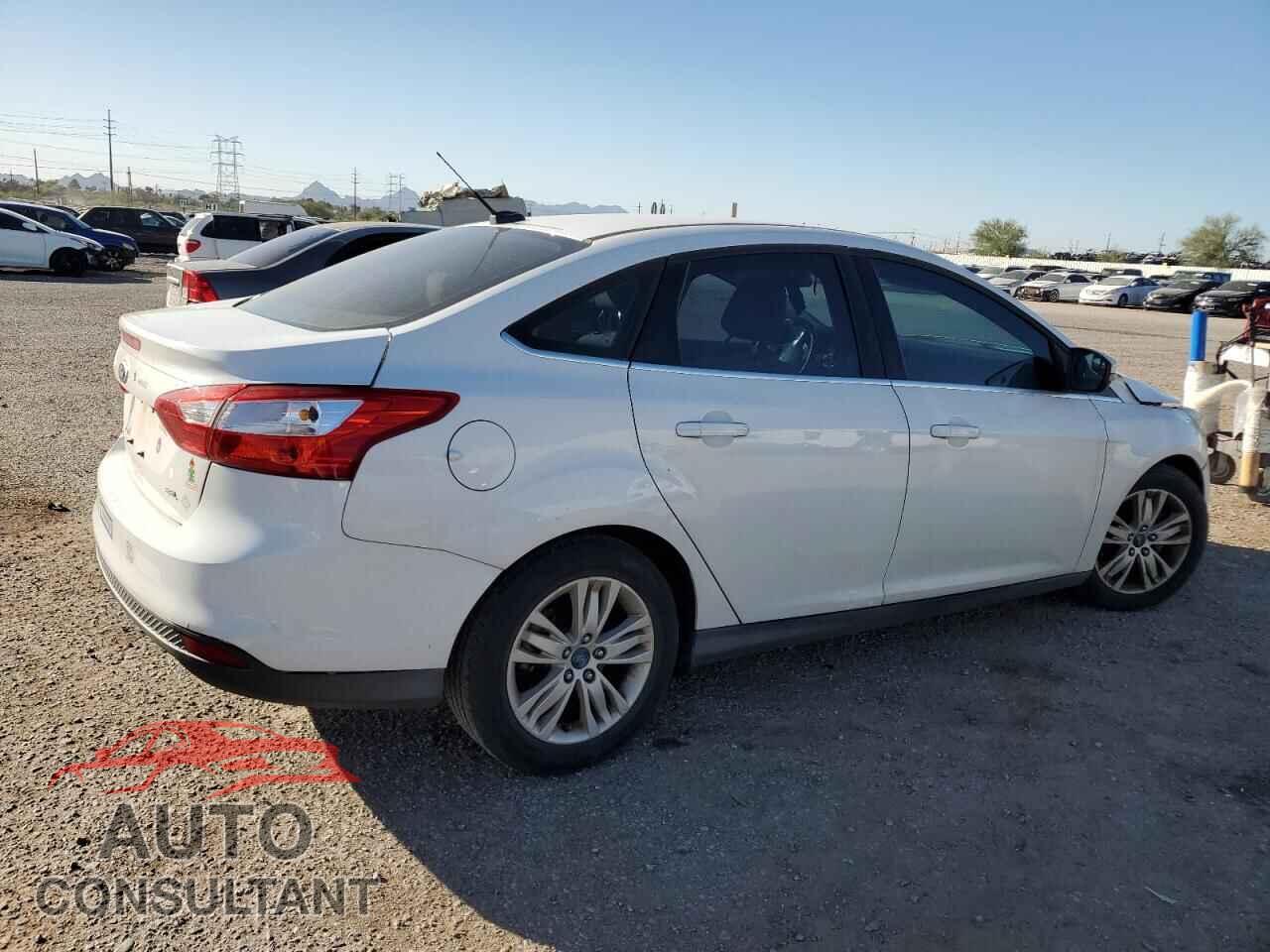 FORD FOCUS 2012 - 1FAHP3H26CL338274
