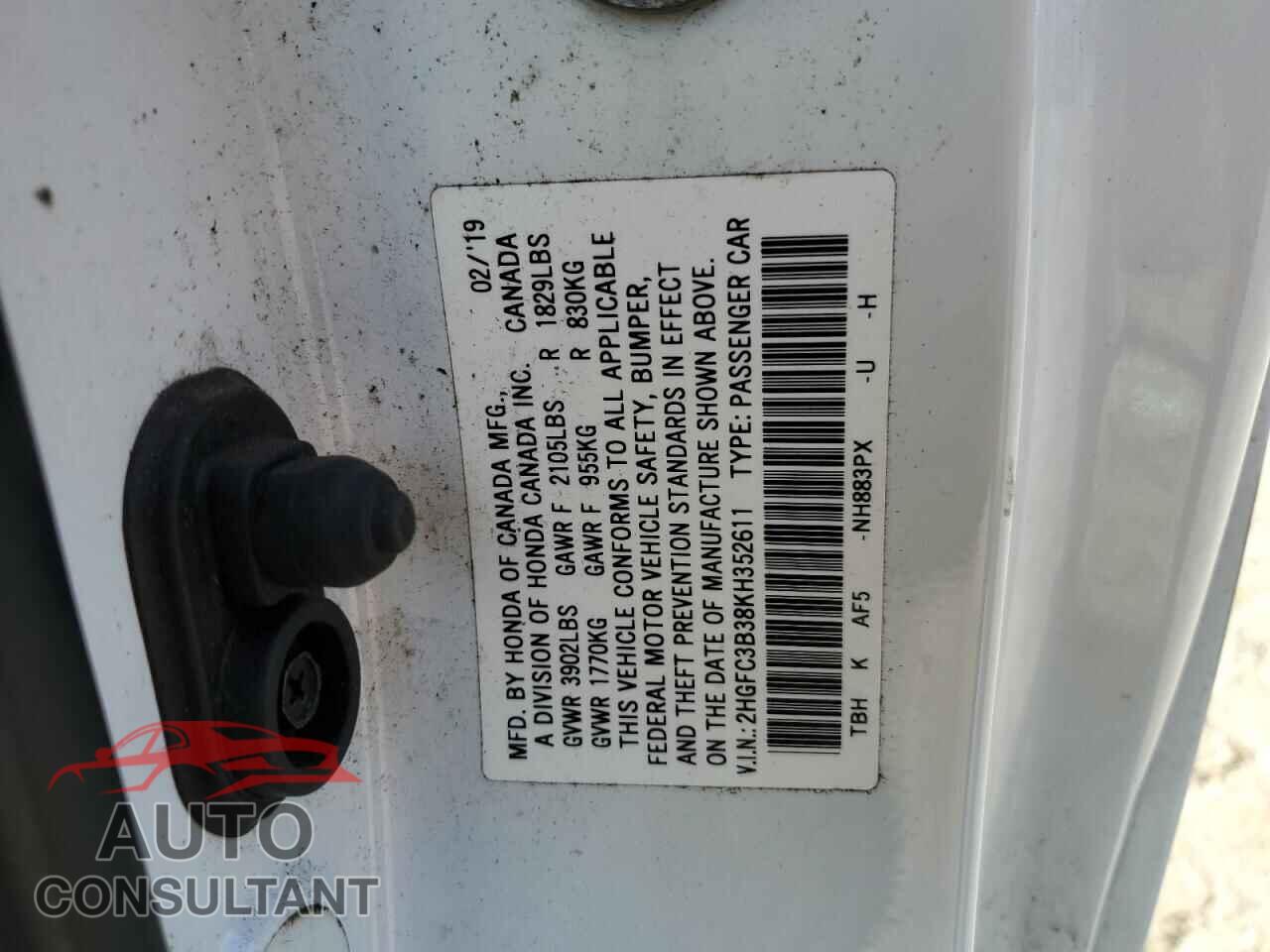 HONDA CIVIC 2019 - 2HGFC3B38KH352611