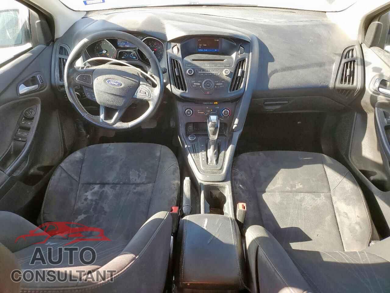FORD FOCUS 2015 - 1FADP3K25FL340514