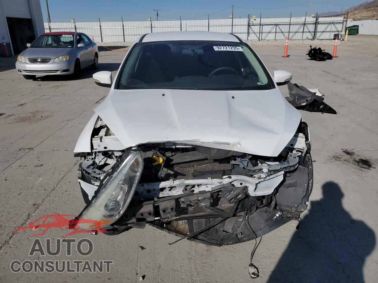 FORD FOCUS 2017 - 1FADP3FE5HL223538