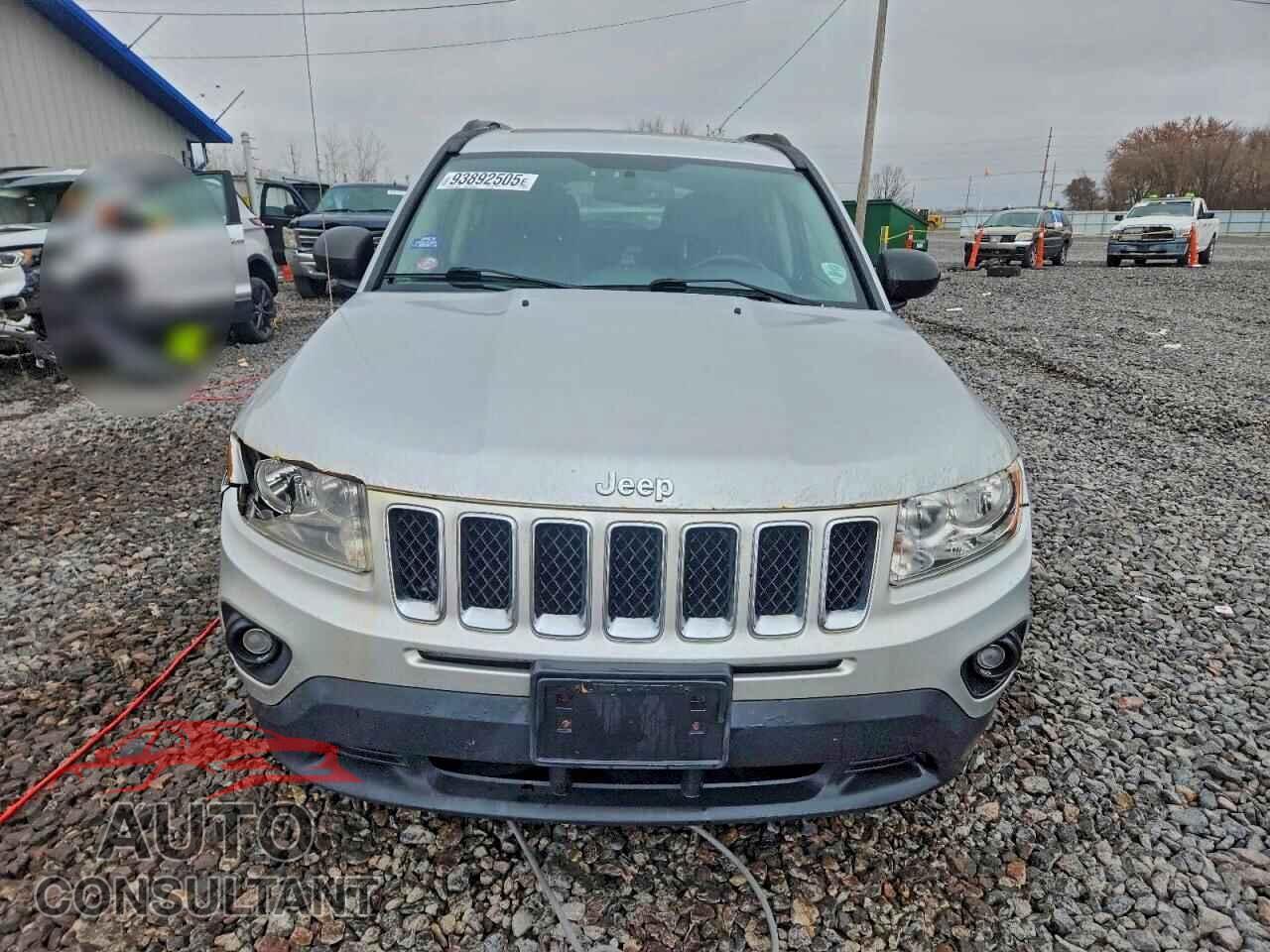 JEEP COMPASS 2013 - 1C4NJCCB6DD256014