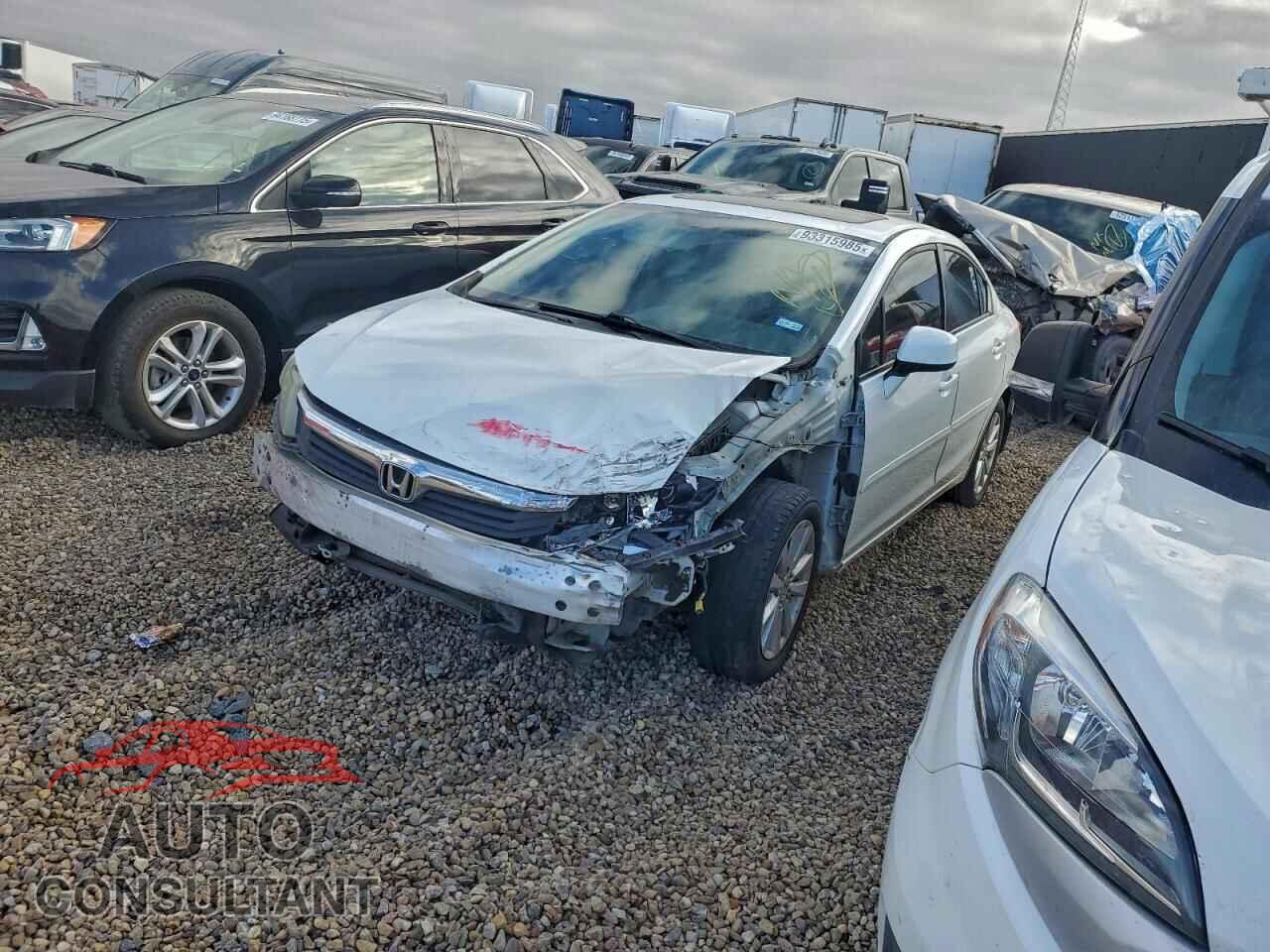 HONDA CIVIC 2012 - 2HGFB2F96CH545756