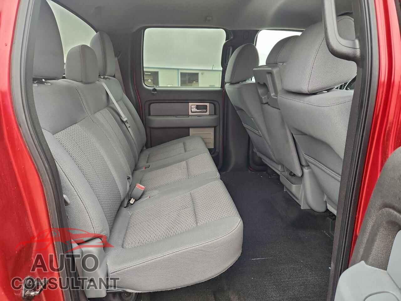 FORD F-150 2011 - 1FTFW1EF3BKD10517