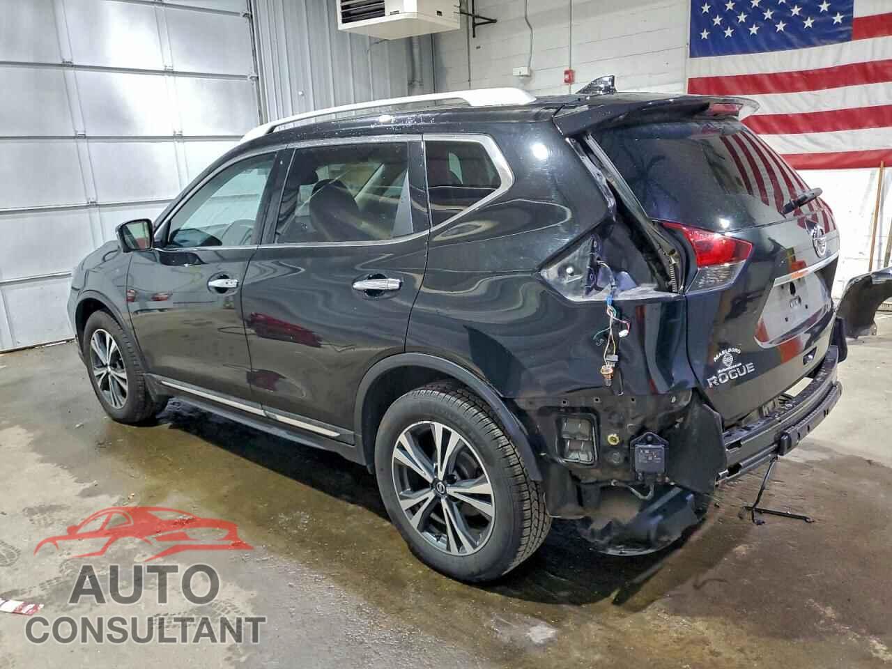 NISSAN ROGUE 2017 - 5N1AT2MV5HC761464