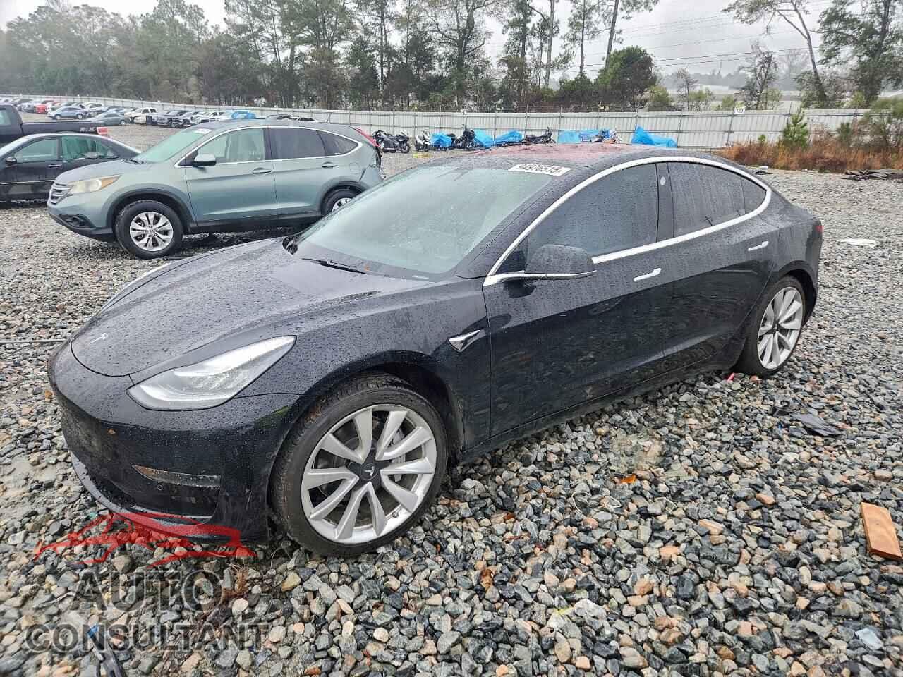 TESLA MODEL 3 2018 - 5YJ3E1EA2JF177917