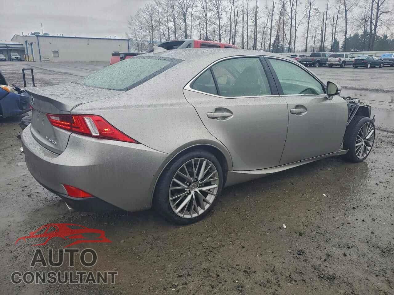 LEXUS IS 2015 - JTHCF1D24F5025846